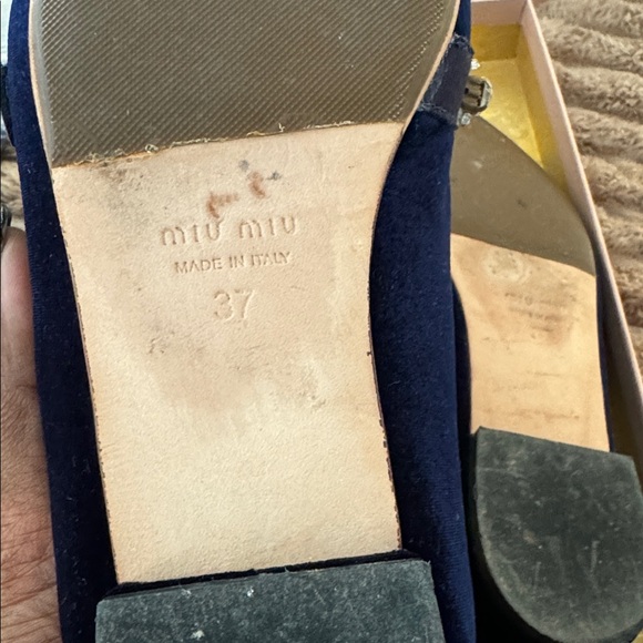 Miu miu velvet loafers with embellishments. Sz 37 - Picture 4 of 6